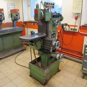 Frezarka uniwersalna Maho MH 500