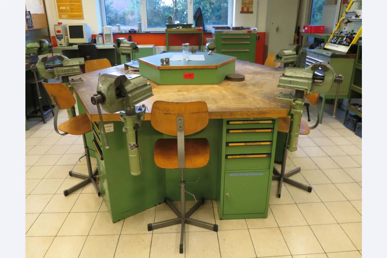 AMTEC Advanced Mould Technology GmbH-1