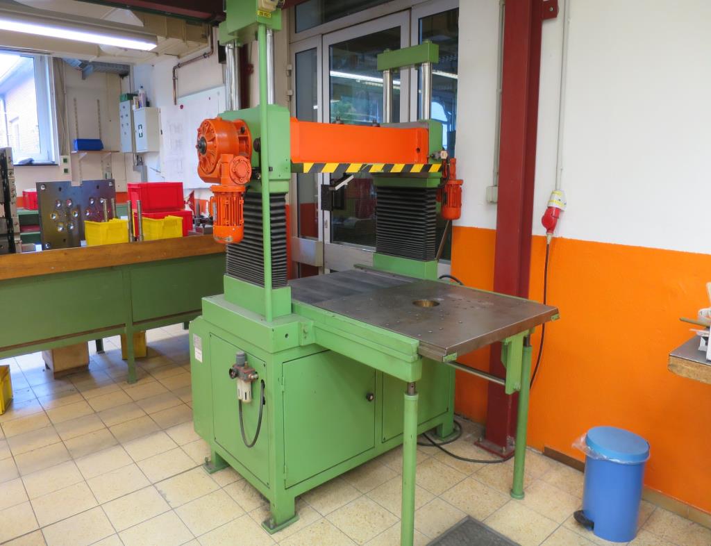 AMTEC Advanced Mould Technology GmbH-3