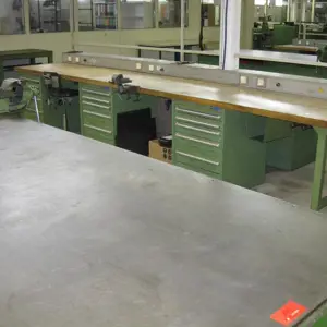 9 lfm. workbench