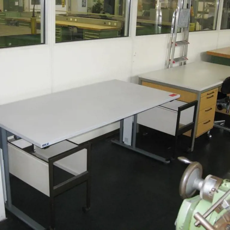 lot office furniture