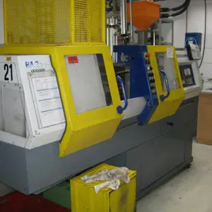 plastic-injection moulding machine Battenfeld DA 250/50 CD+