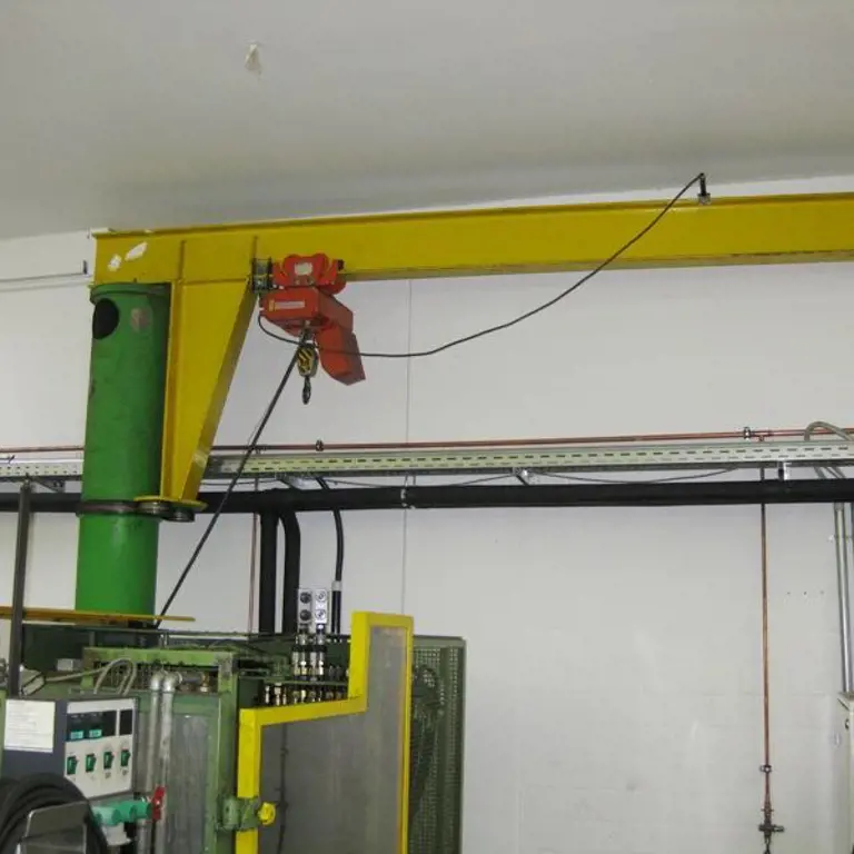 lifting swing arm crane Vetter M