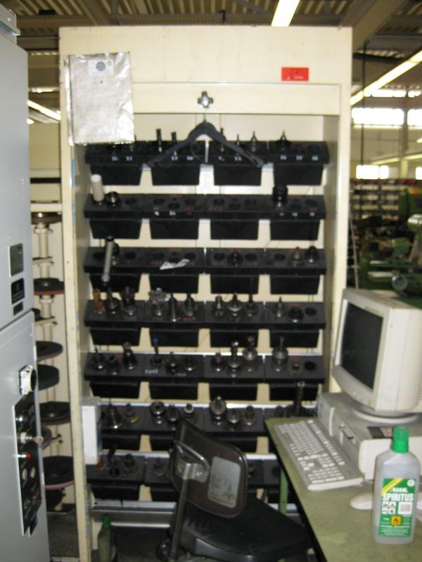 werkad Kunststofftechnik GmbH<br>(vormals wzb Bremen Werkzeugbau GmbH)
-1