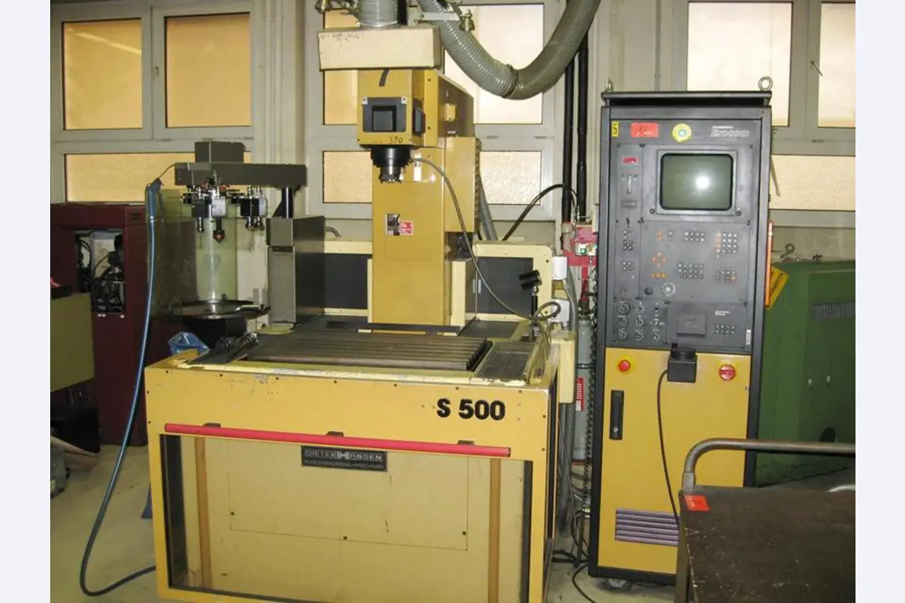 CNC-Senkerodiermaschine Maho-Hansen 750 C gebraucht kaufen (Auktion ...