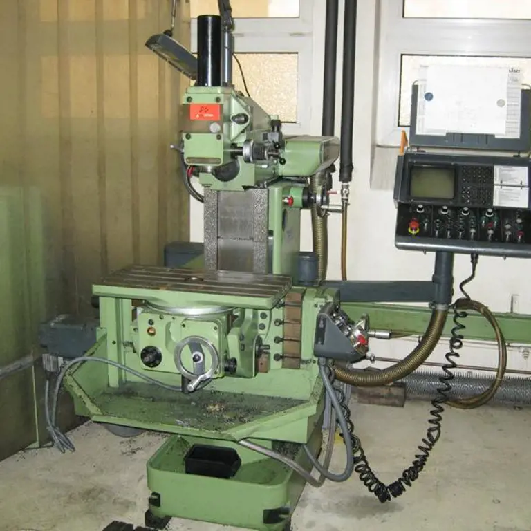 universal-tool-drilling/milling machine  FP 2 NC