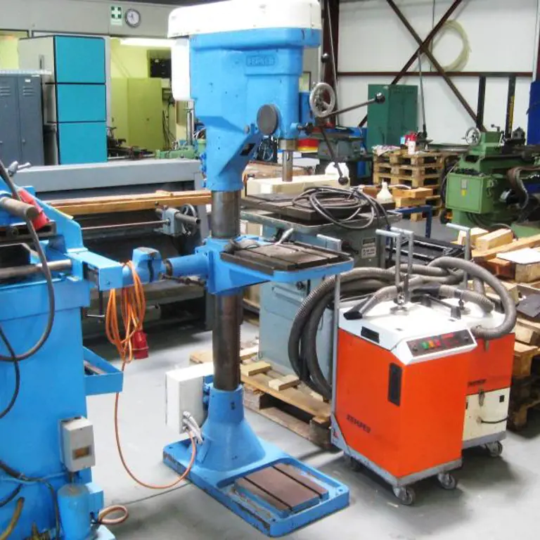 Ständerbohrmaschine Becker 26 B