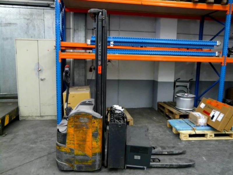 Máquinas de fundición de baja presión-12