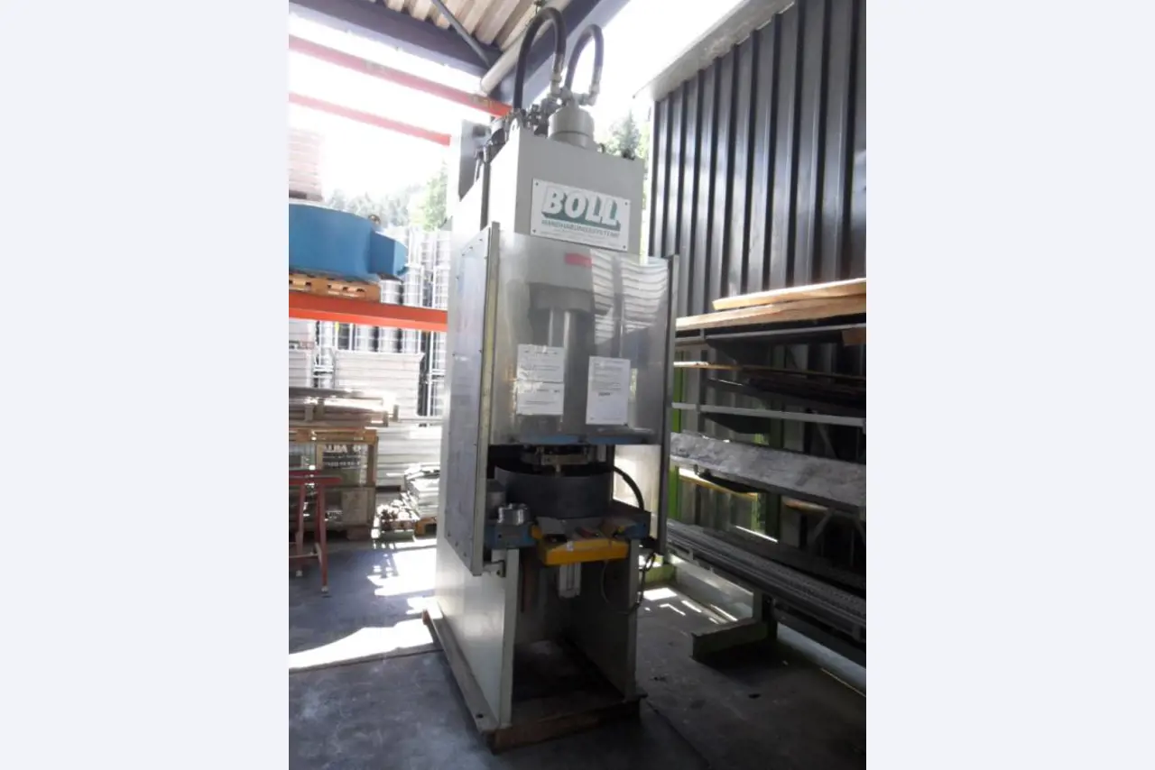 Máquinas de fundición de baja presión-3