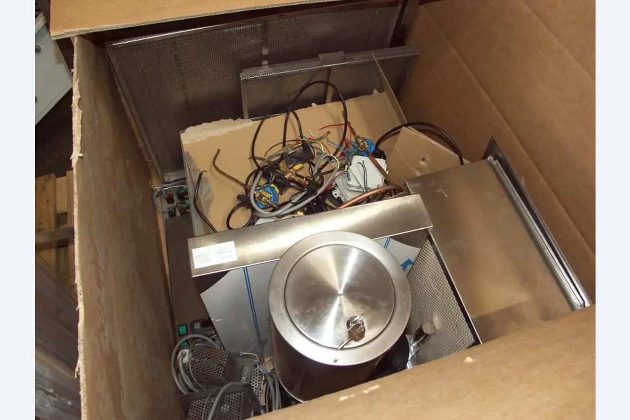 hochwertiges Gastro-, Backshop- und Kantinenequipment
-11