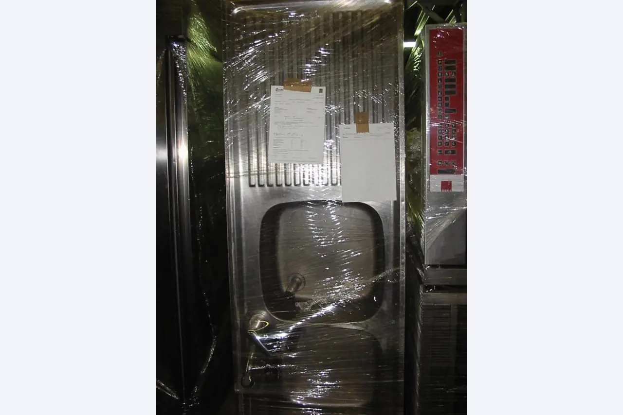 hochwertiges Gastro-, Backshop- und Kantinenequipment
-14