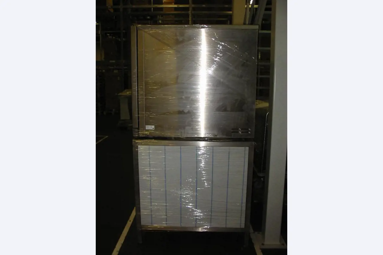 hochwertiges Gastro-, Backshop- und Kantinenequipment
-22