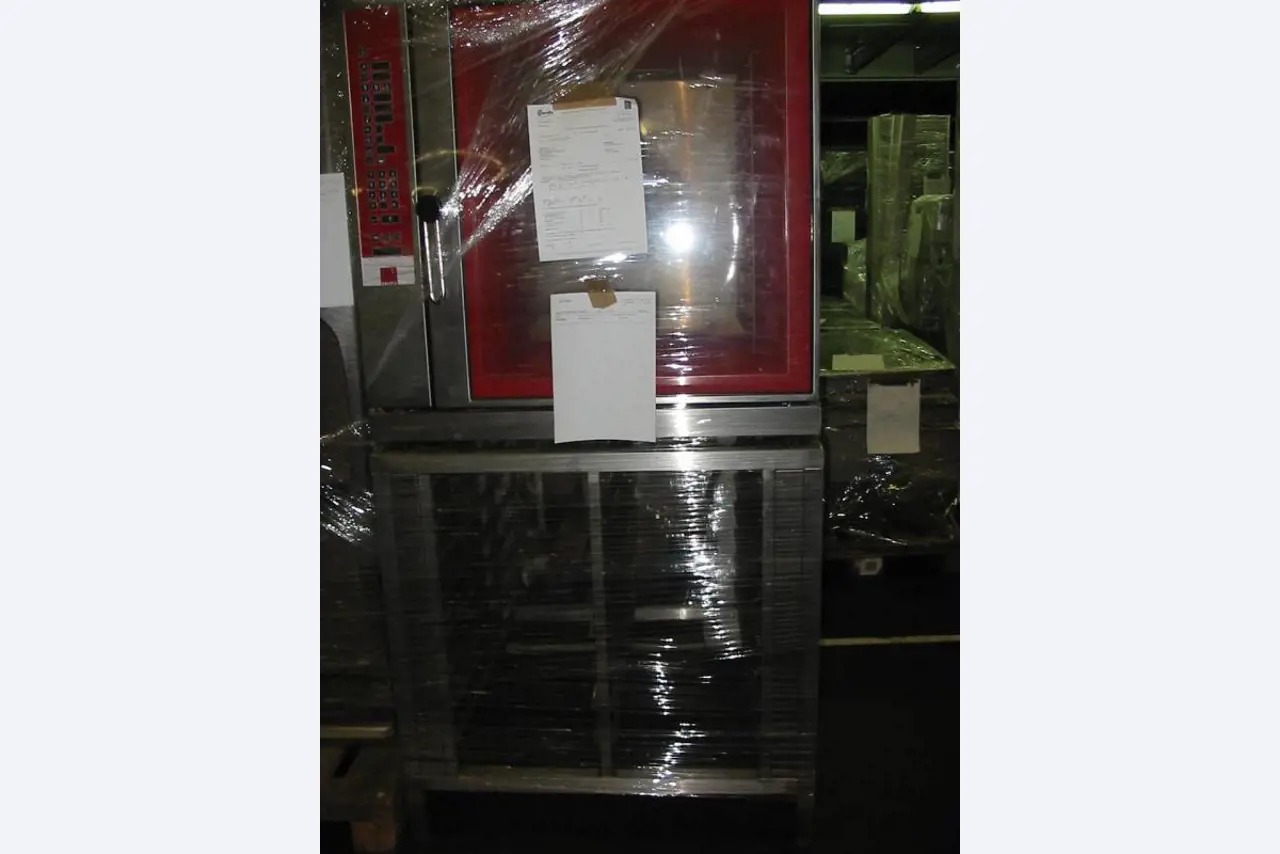 hochwertiges Gastro-, Backshop- und Kantinenequipment
-23