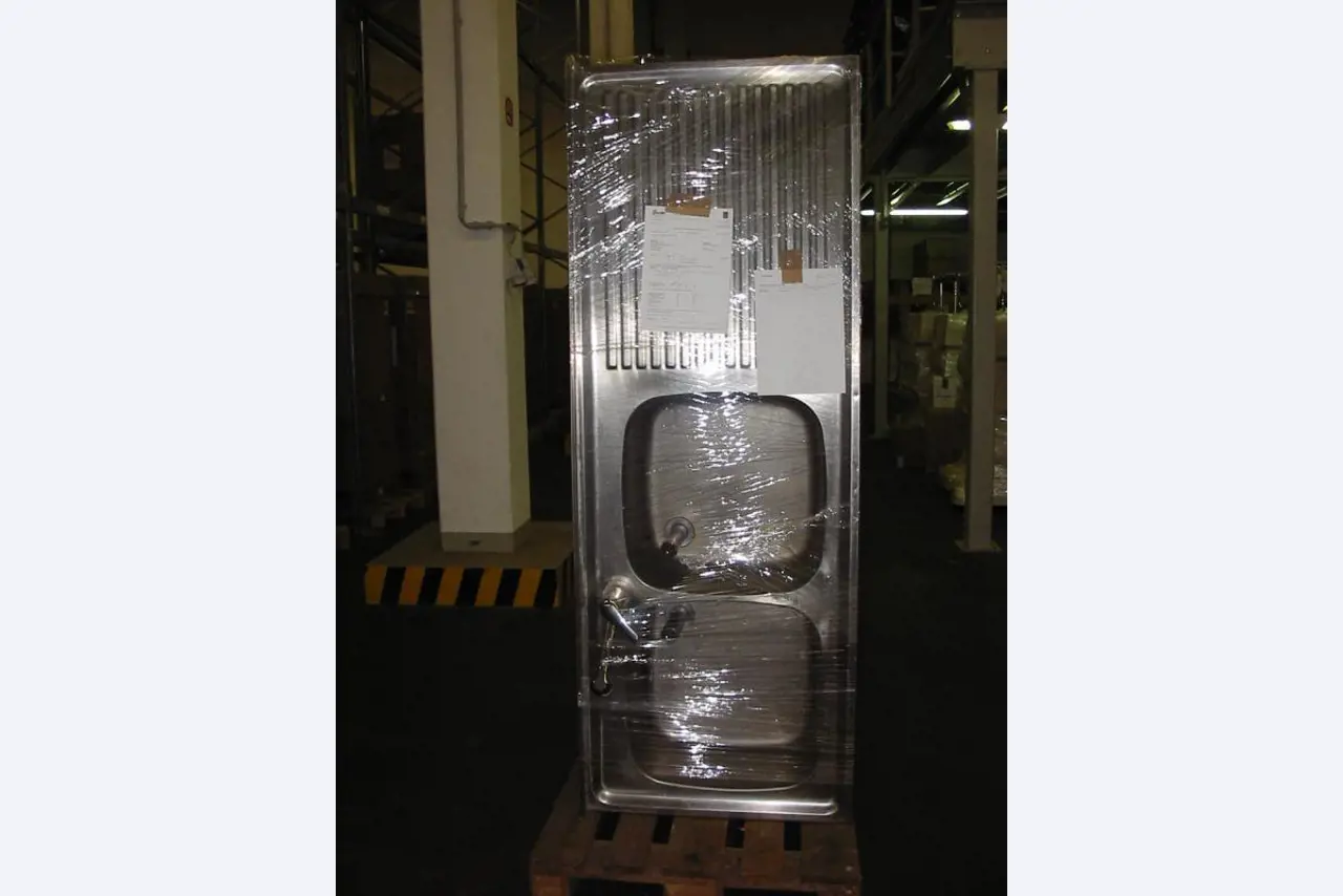 hochwertiges Gastro-, Backshop- und Kantinenequipment
-24