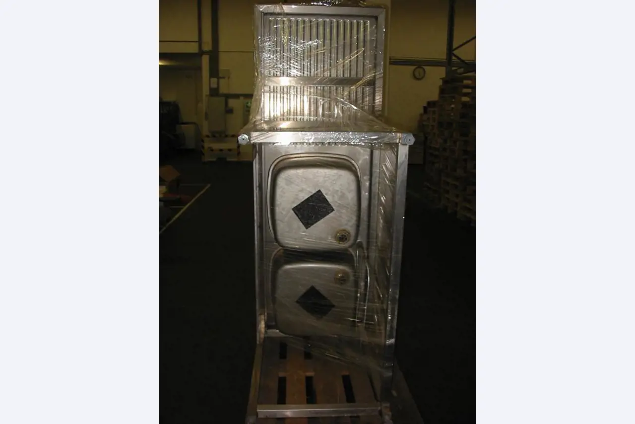 hochwertiges Gastro-, Backshop- und Kantinenequipment
-25