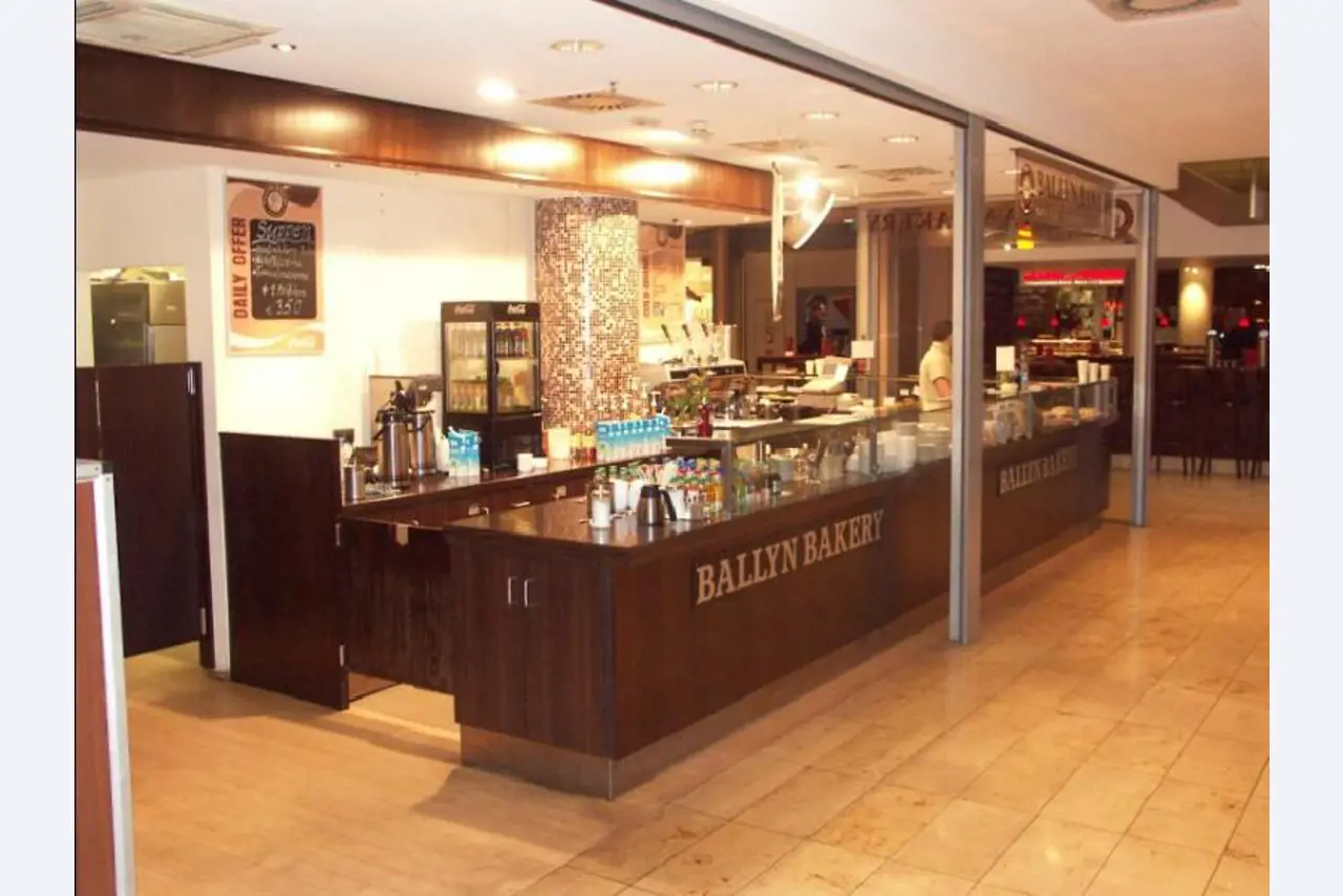 hochwertiges Gastro-, Backshop- und Kantinenequipment
-1