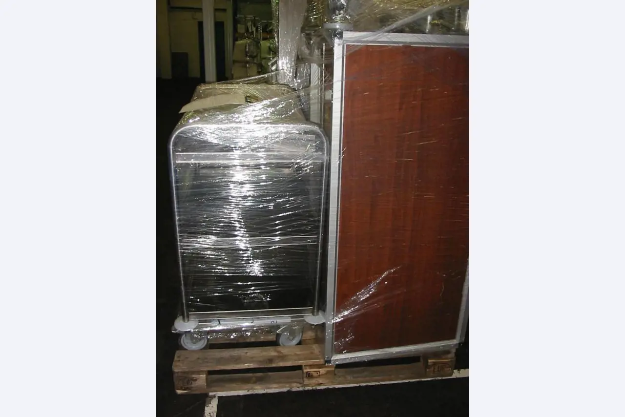 hochwertiges Gastro-, Backshop- und Kantinenequipment
-30