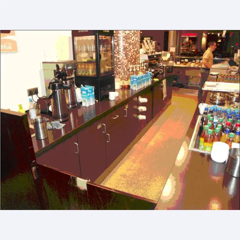 hochwertiges Gastro-, Backshop- und Kantinenequipment
-4