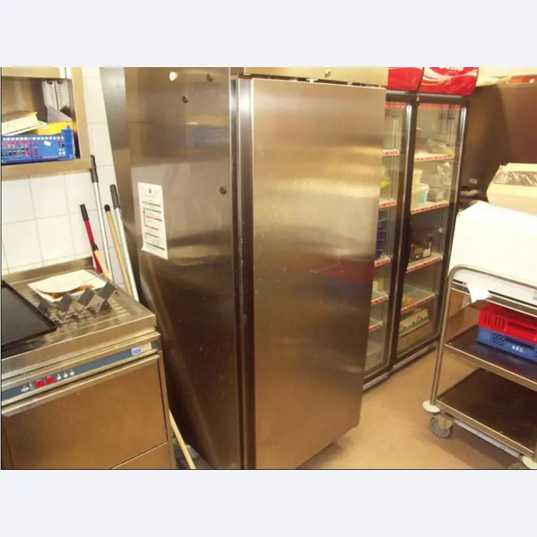 hochwertiges Gastro-, Backshop- und Kantinenequipment
-7