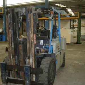 4-Rad-Dieselstapler Komatsu FD 40 T 4