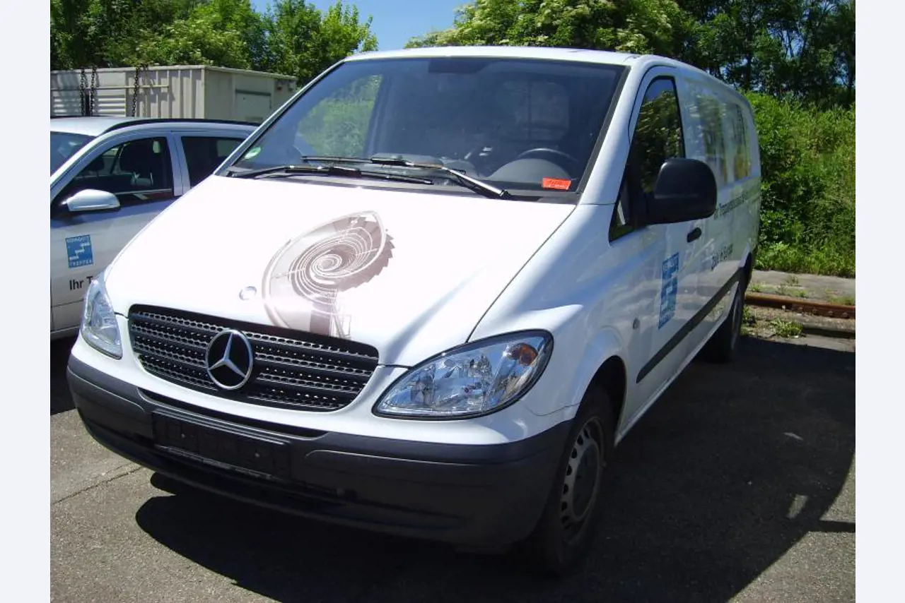 Kenngott International GmbH & Co. KG<br>und Zusatzaufträge-1