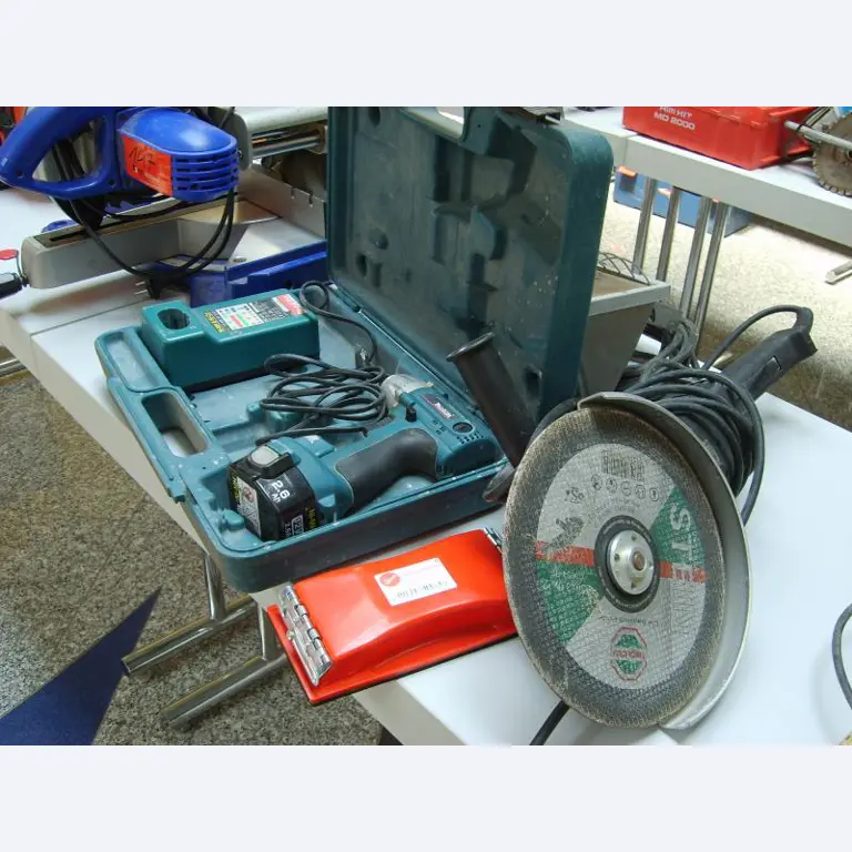 Kenngott International GmbH & Co. KG<br>und Zusatzaufträge-1