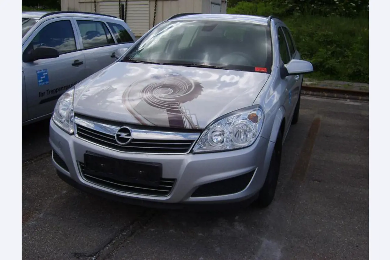 Kenngott International GmbH & Co. KG<br>and additional orders-1