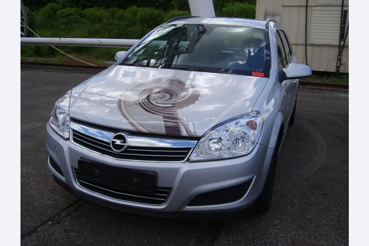 Kenngott International GmbH & Co. KG<br>and additional orders-1