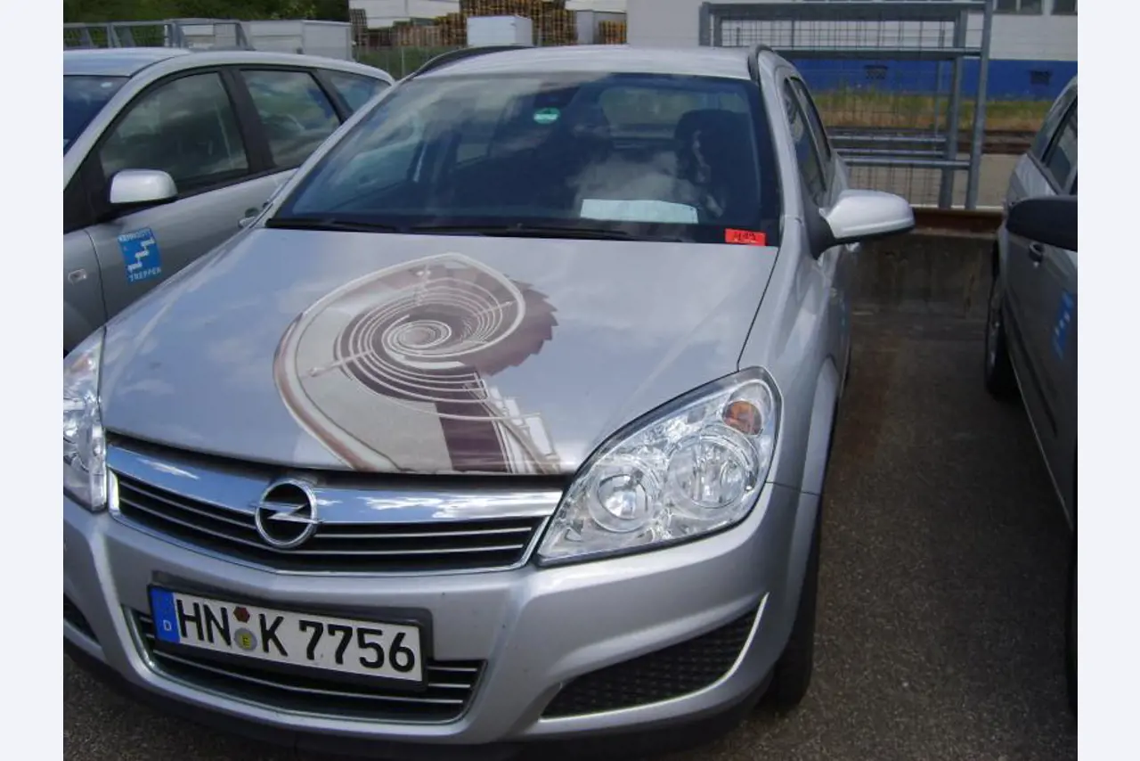 Kenngott International GmbH & Co. KG<br>and additional orders-1