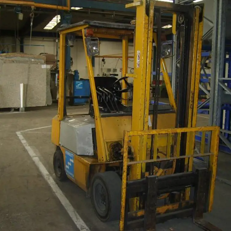 4-Rad-Dieselstapler Komatsu FD 15 HT-14