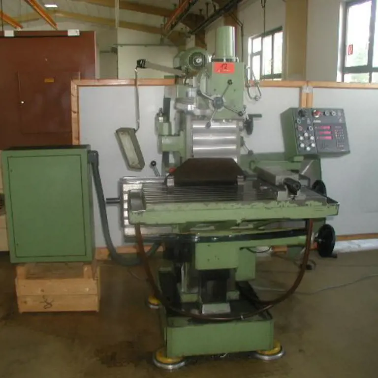 Universal-Fräsmaschine Mikron WF 3 S