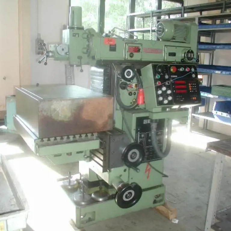 Universal-Fräsmaschine Mikron WF 3 S