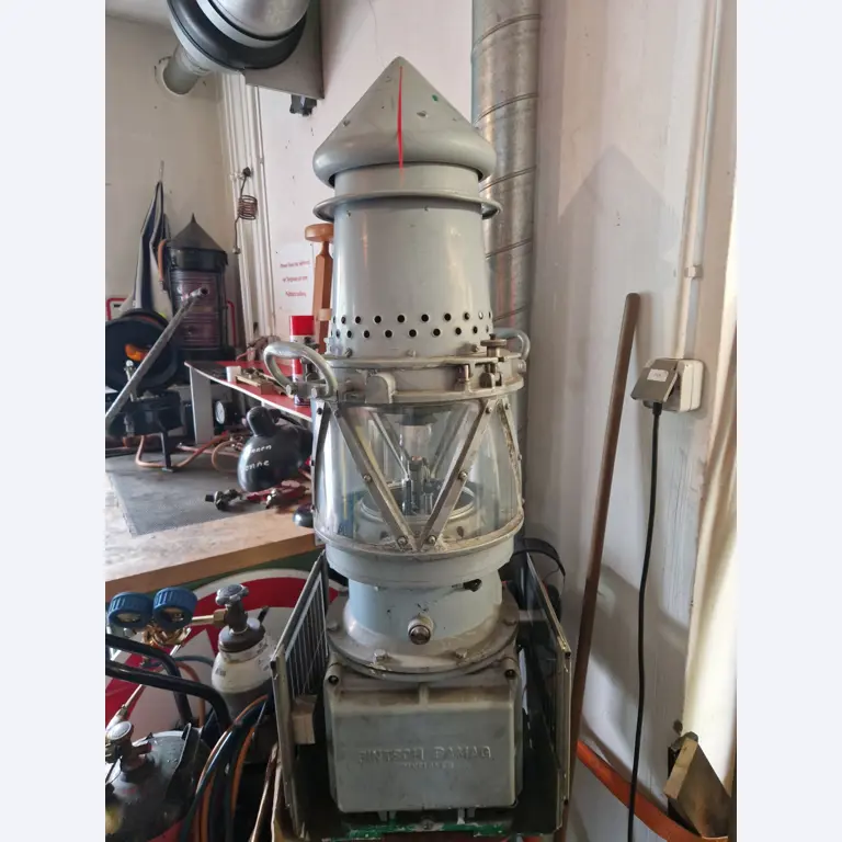 historische Gaslaternen aus dem Hafenumfeld-1