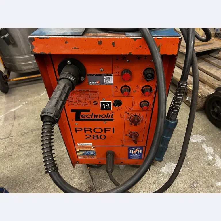 Technical equipment from the port environment-16