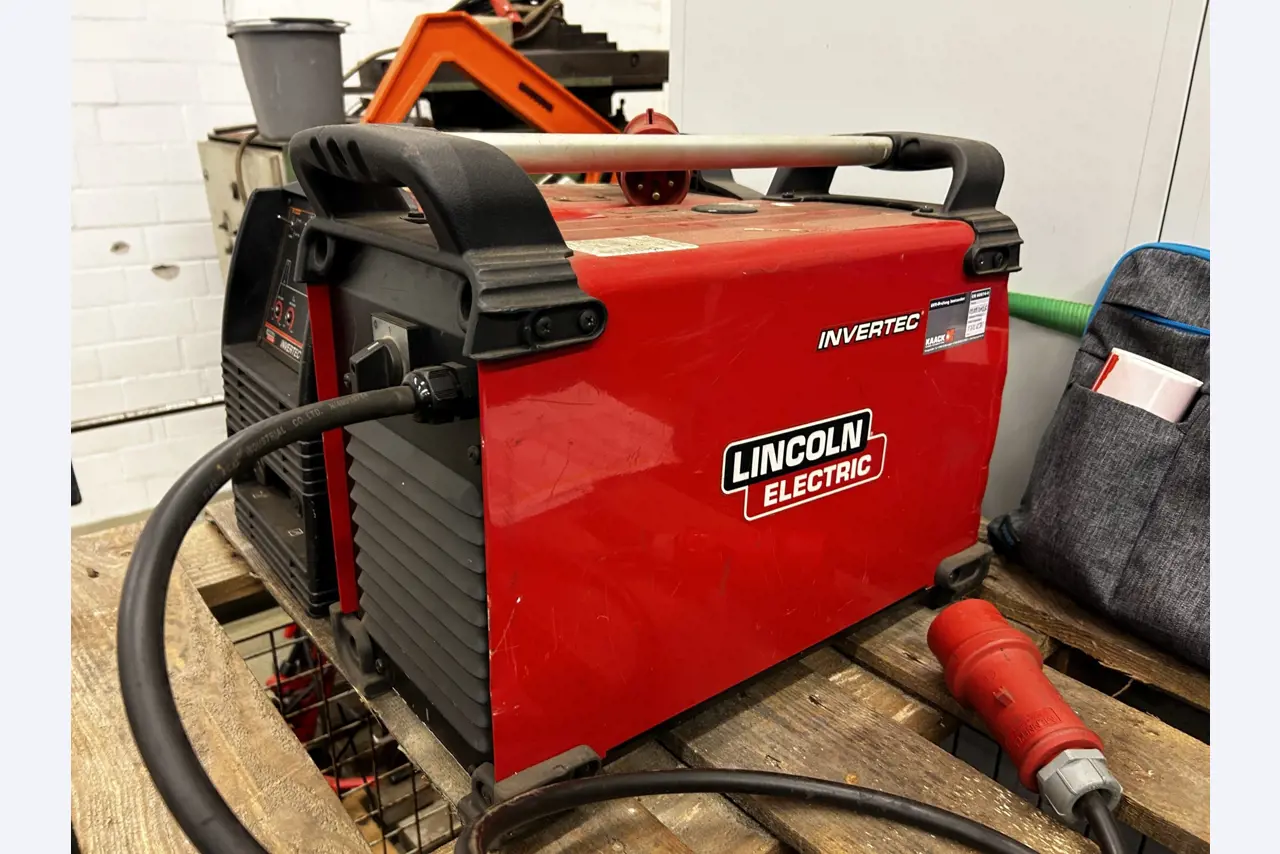 Technical equipment from the port environment-27