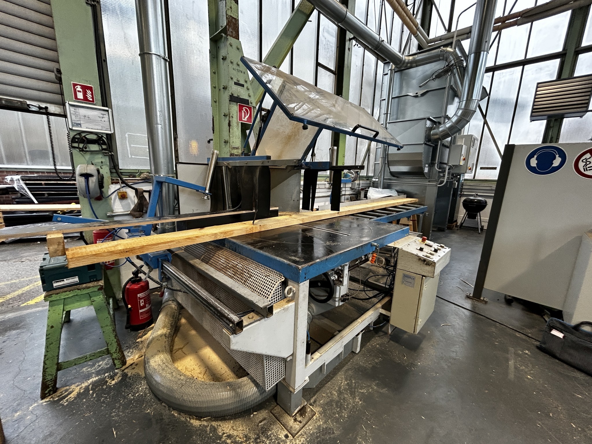 Technical equipment from the port environment-1