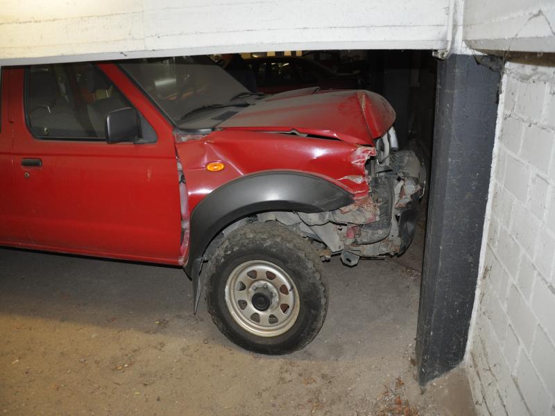 well-maintained Vessel Ice boat/ tug<br>"Hugo Lentz"-4