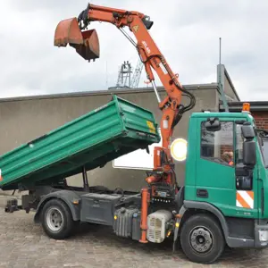 LKW offener Kasten - Dreiseiten Kipper mit Kran  IVECO M 102/ 100 E