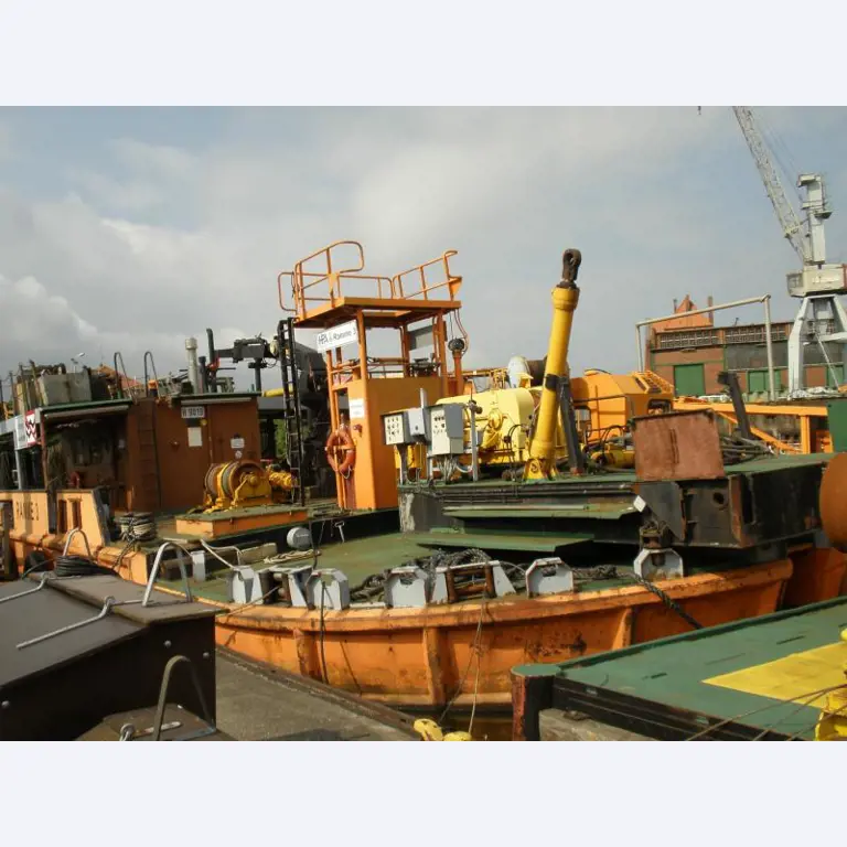 well-maintained Vessel Ice boat/ tug<br>"Hugo Lentz"-1