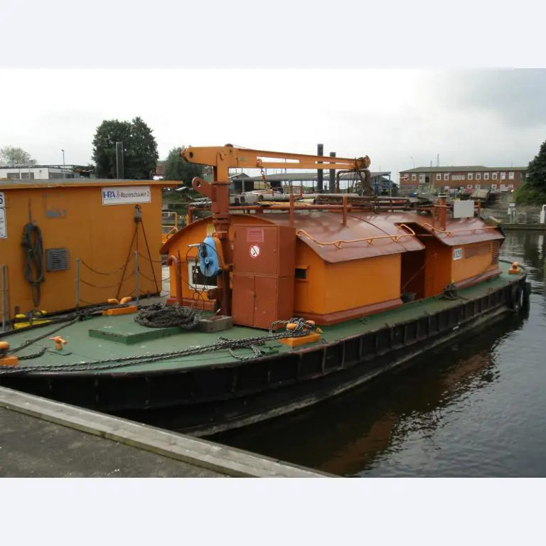 well-maintained Vessel Ice boat/ tug<br>"Hugo Lentz"-1