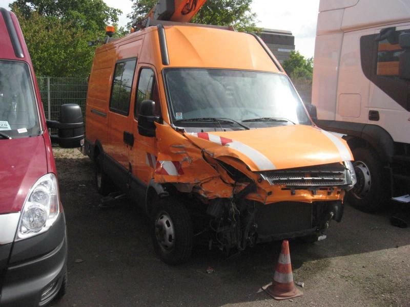 well-maintained Vessel Ice boat/ tug<br>"Hugo Lentz"-3