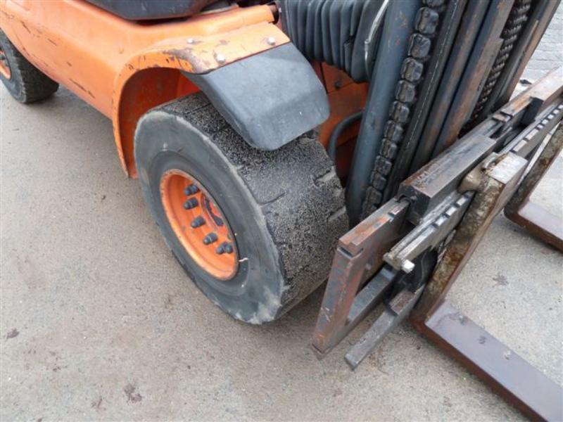 well-maintained Vessel Ice boat/ tug<br>"Hugo Lentz"-10