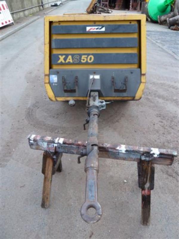 well-maintained Vessel Ice boat/ tug<br>"Hugo Lentz"-11