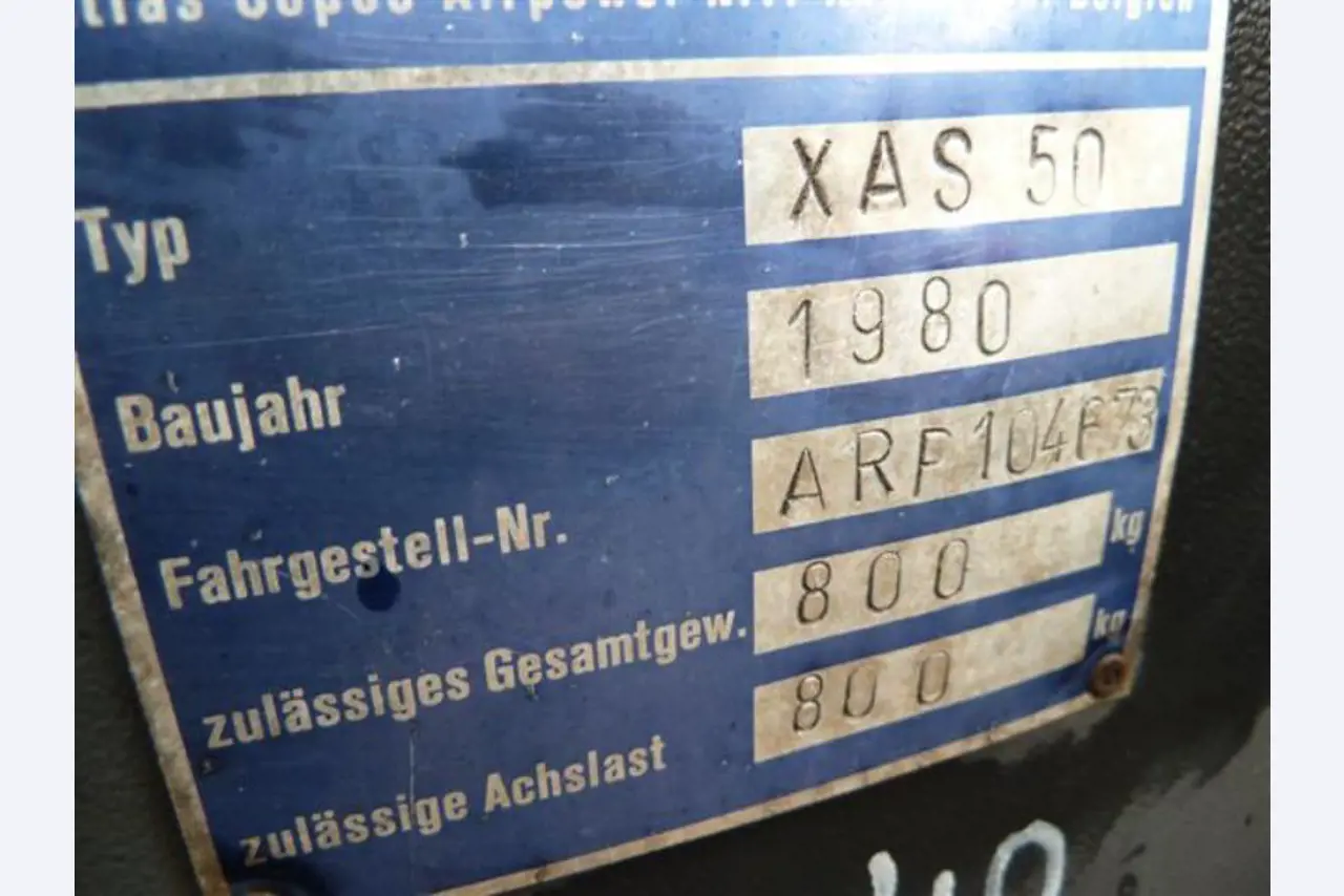 well-maintained Vessel Ice boat/ tug<br>"Hugo Lentz"-4