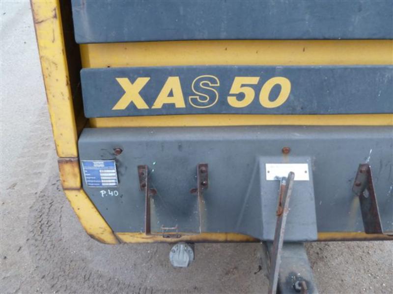 well-maintained Vessel Ice boat/ tug<br>"Hugo Lentz"-6