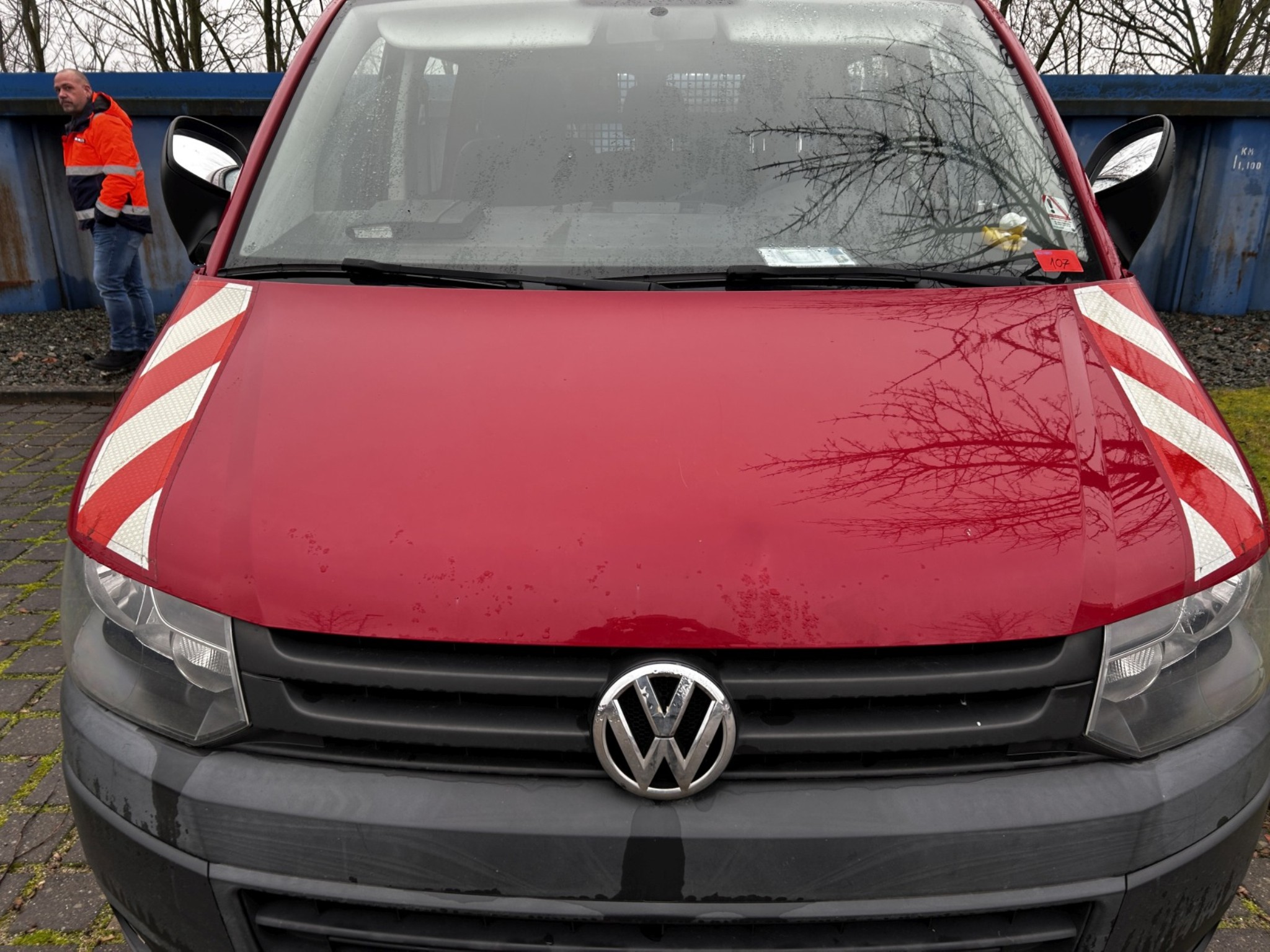 div. Kantineneinrichtung sowie Werkstattzubehör aus dem Hafenumfeld-10