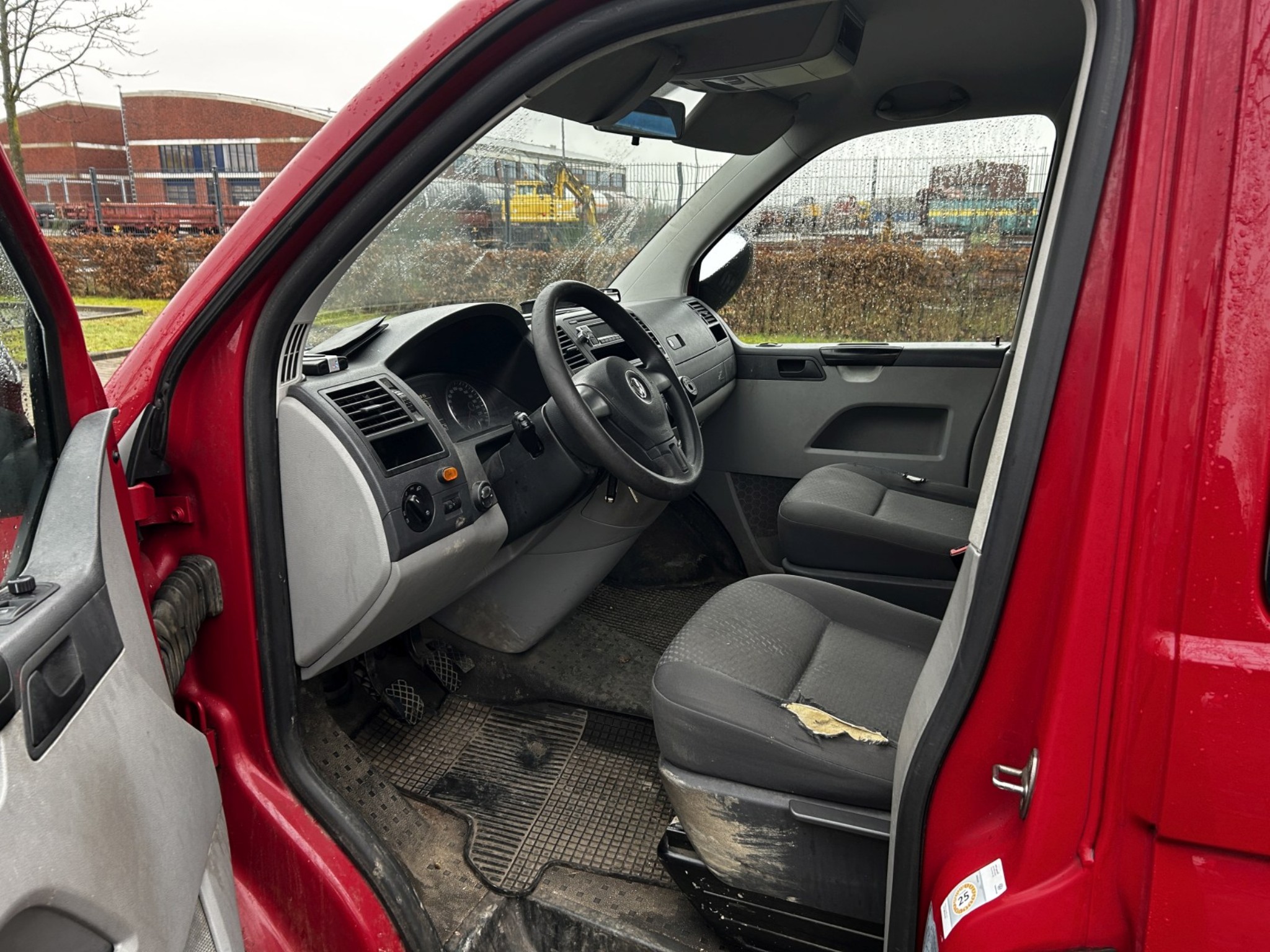 div. Kantineneinrichtung sowie Werkstattzubehör aus dem Hafenumfeld-12