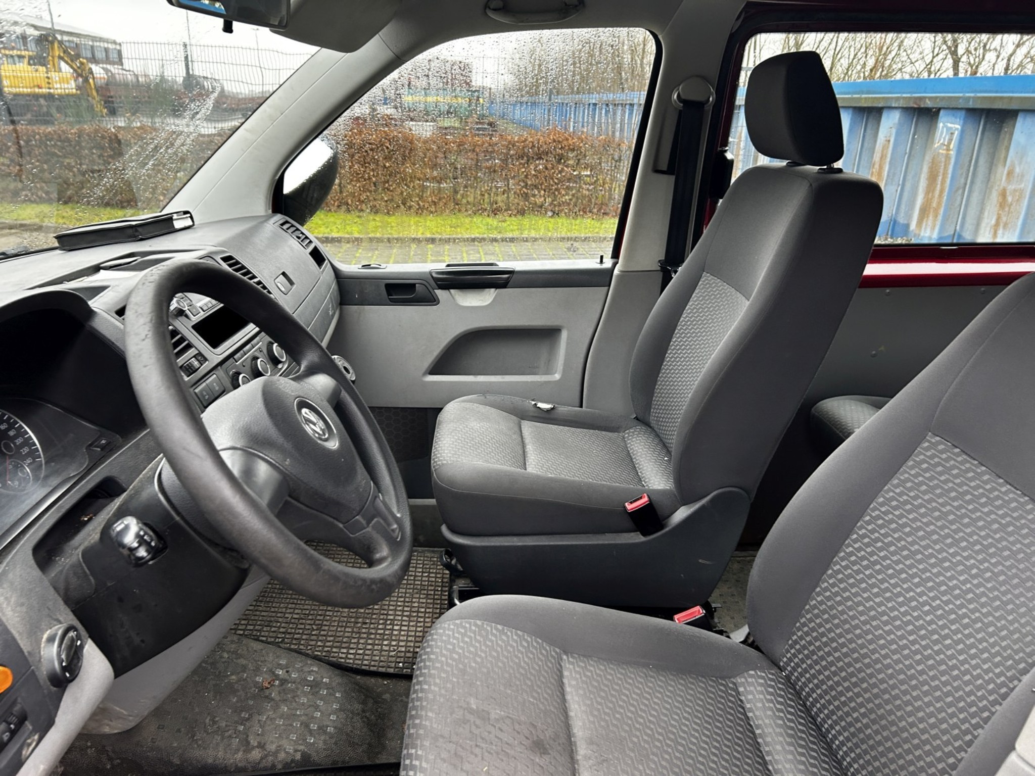 div. Kantineneinrichtung sowie Werkstattzubehör aus dem Hafenumfeld-13