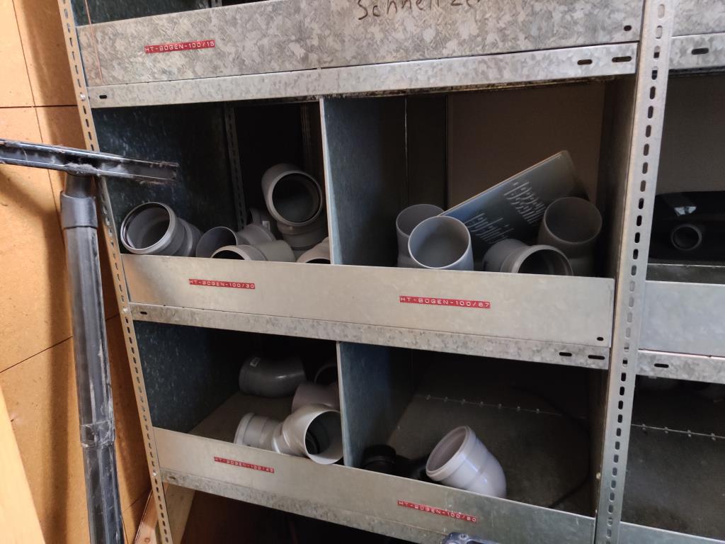 Equipos de taller y fontanería de la zona portuaria-4