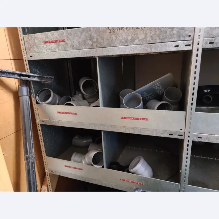 Equipos de taller y fontanería de la zona portuaria-4